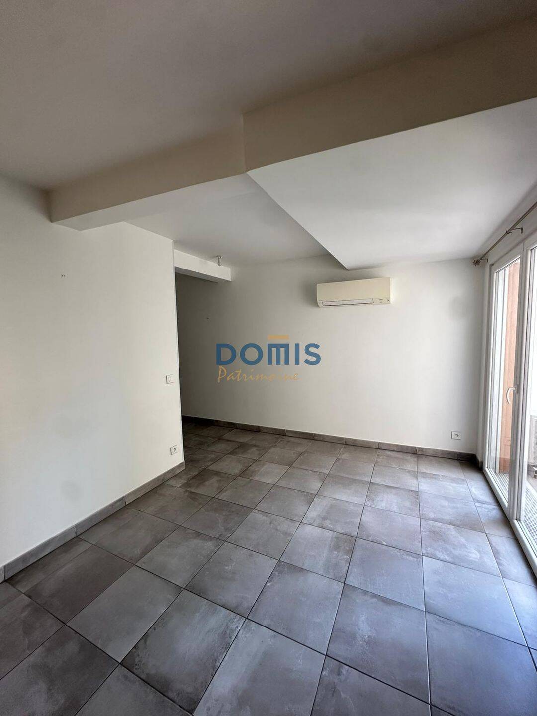 Appartement 2 pièces 52 m² · à Nîmes · 52 m² · 664 €