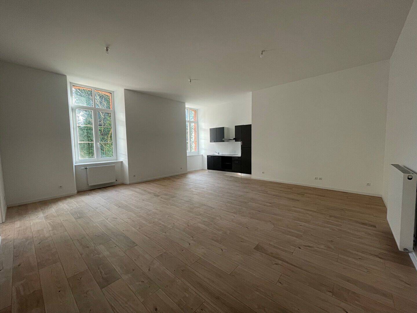 Appartement 4 pièces 83 m² · à Montmirail · 83 m² · 790 €