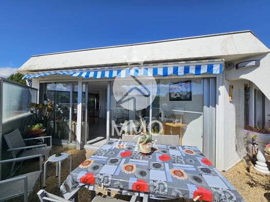 Appartement à vendre 478 000 € 3 pièces 2 chambres 74 m² Étage 3/3 Centre La Grande-Motte 34280