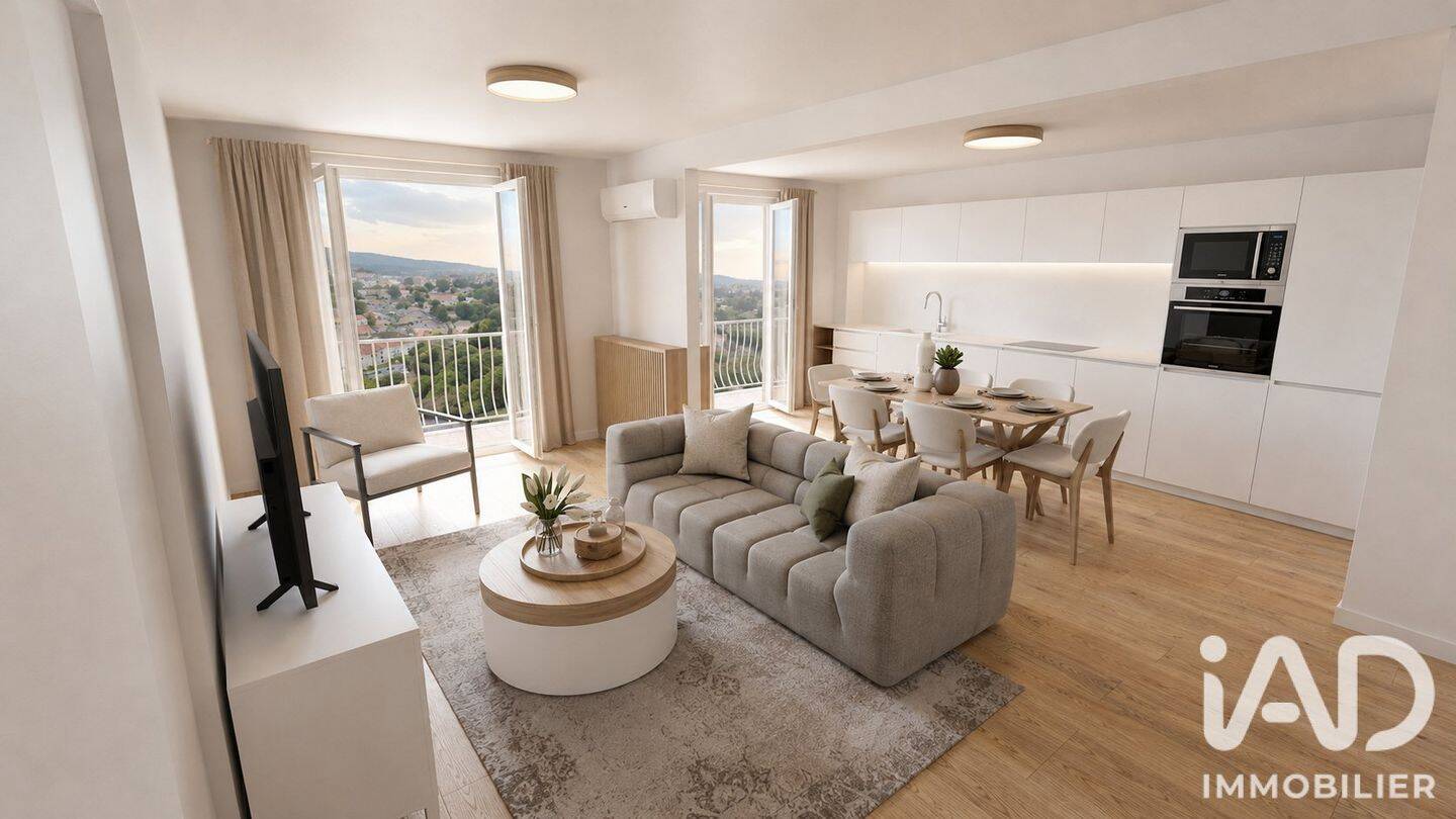 Appartement 4 pièces 76 m² · à Grasse · 76 m² · 255 000 €