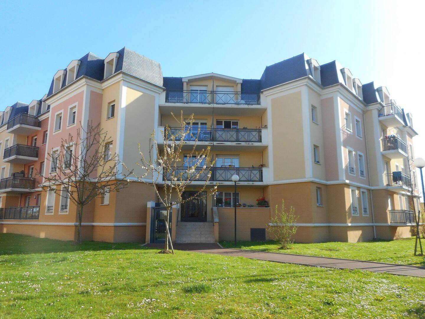 Appartement 3 pièces 69 m² · à Vigneux-sur-Seine · 69,1 m² · 231 000 €