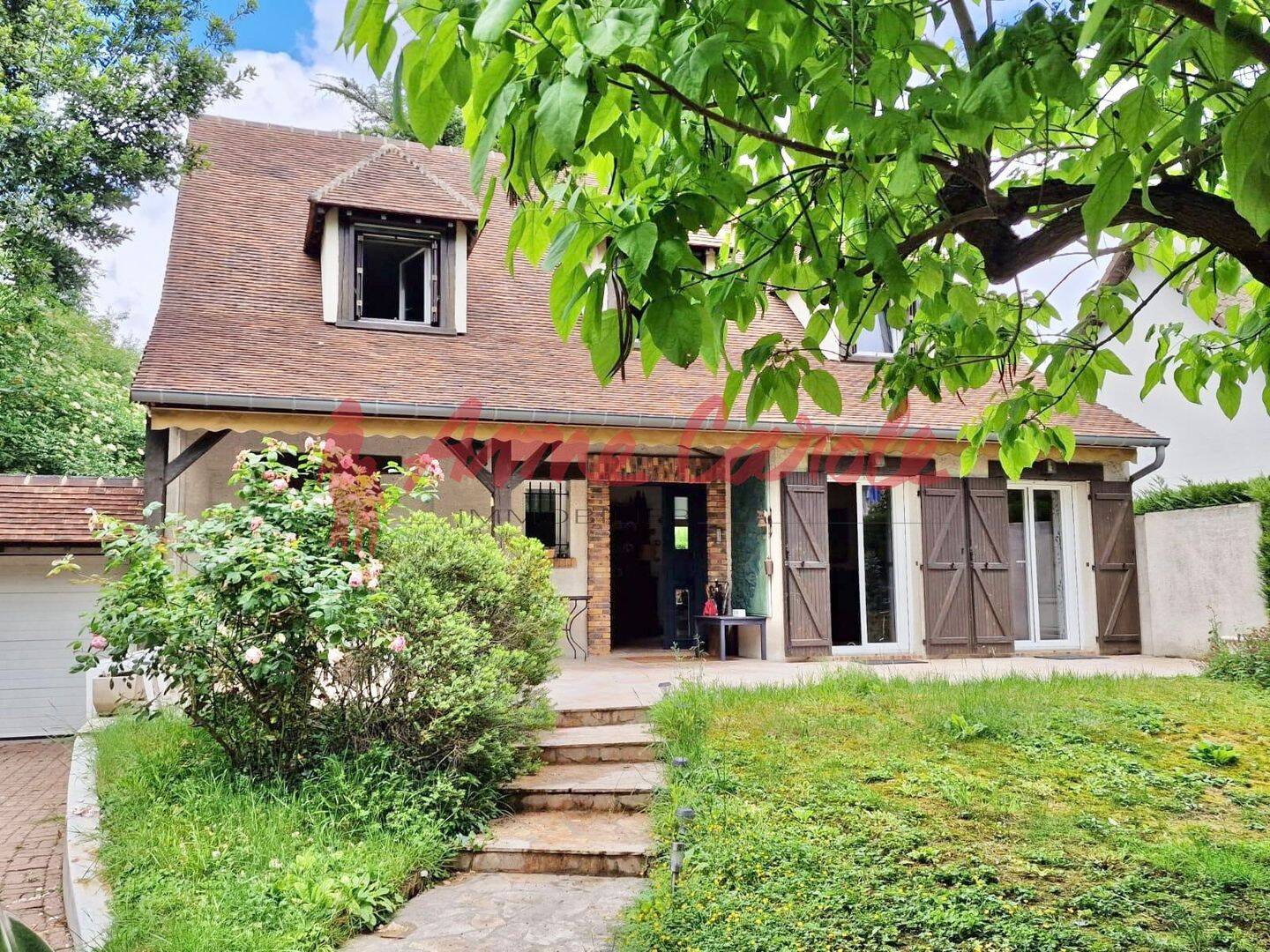 Maison 6 pièces 150 m² · à Saint-Maur-des-Fossés · 150 m² · 997 000 €