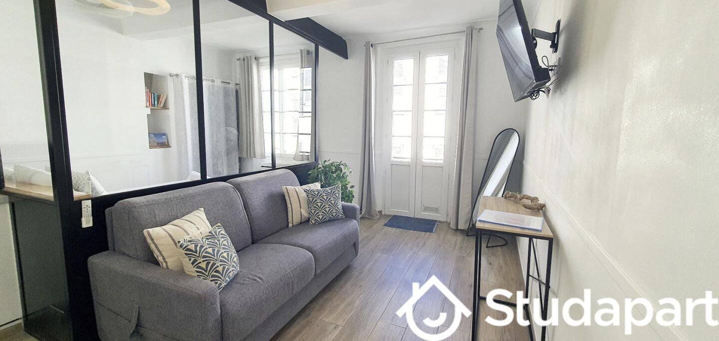 Appartement 2 pièces 32 m² · à Antibes · 32 m² · 760 €/mois