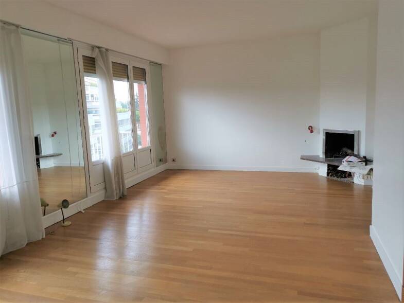 Appartement à louer 1 515 € 3 pièces 2 chambres 88,6 m² 2ème étage Reine Blanche Gentilly 94250