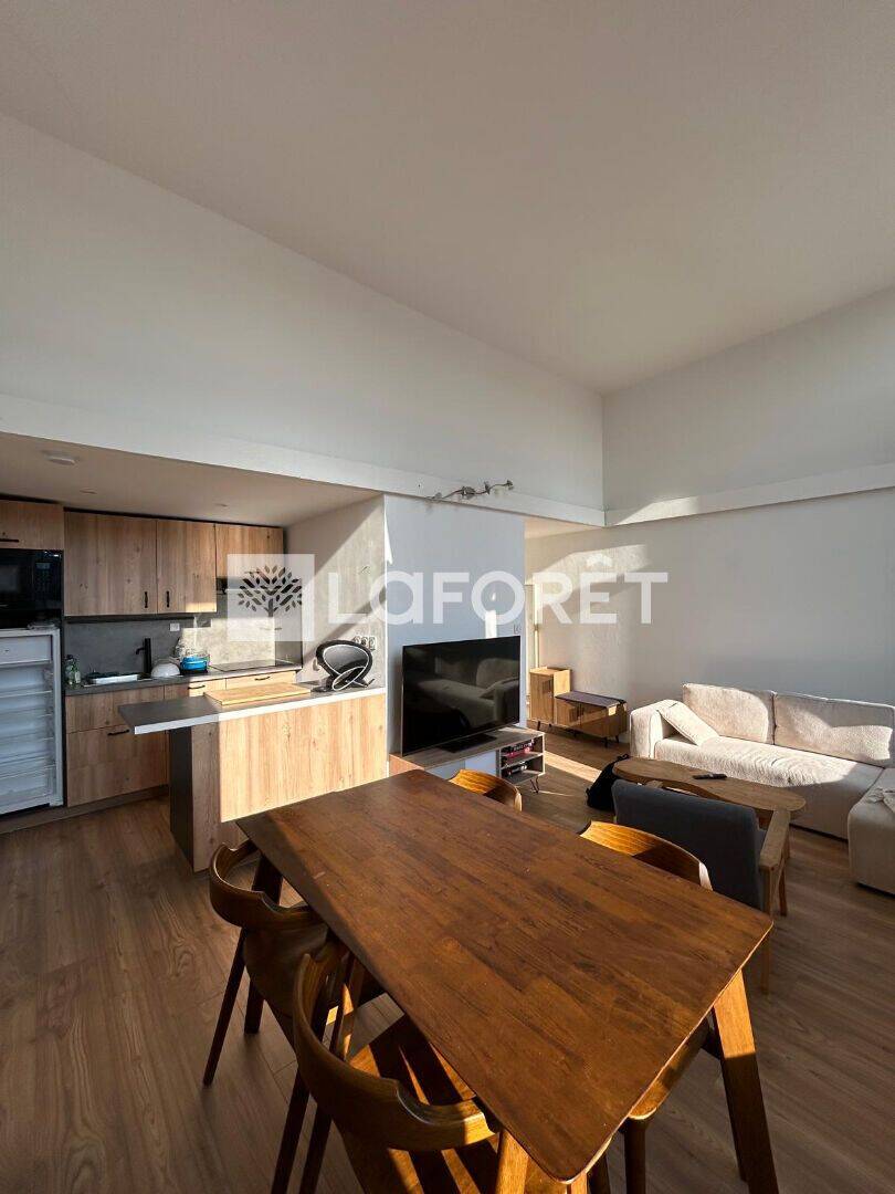 Appartement 2 pièces 40 m² · à Bordeaux · 39,5 m² · 895 €/mois