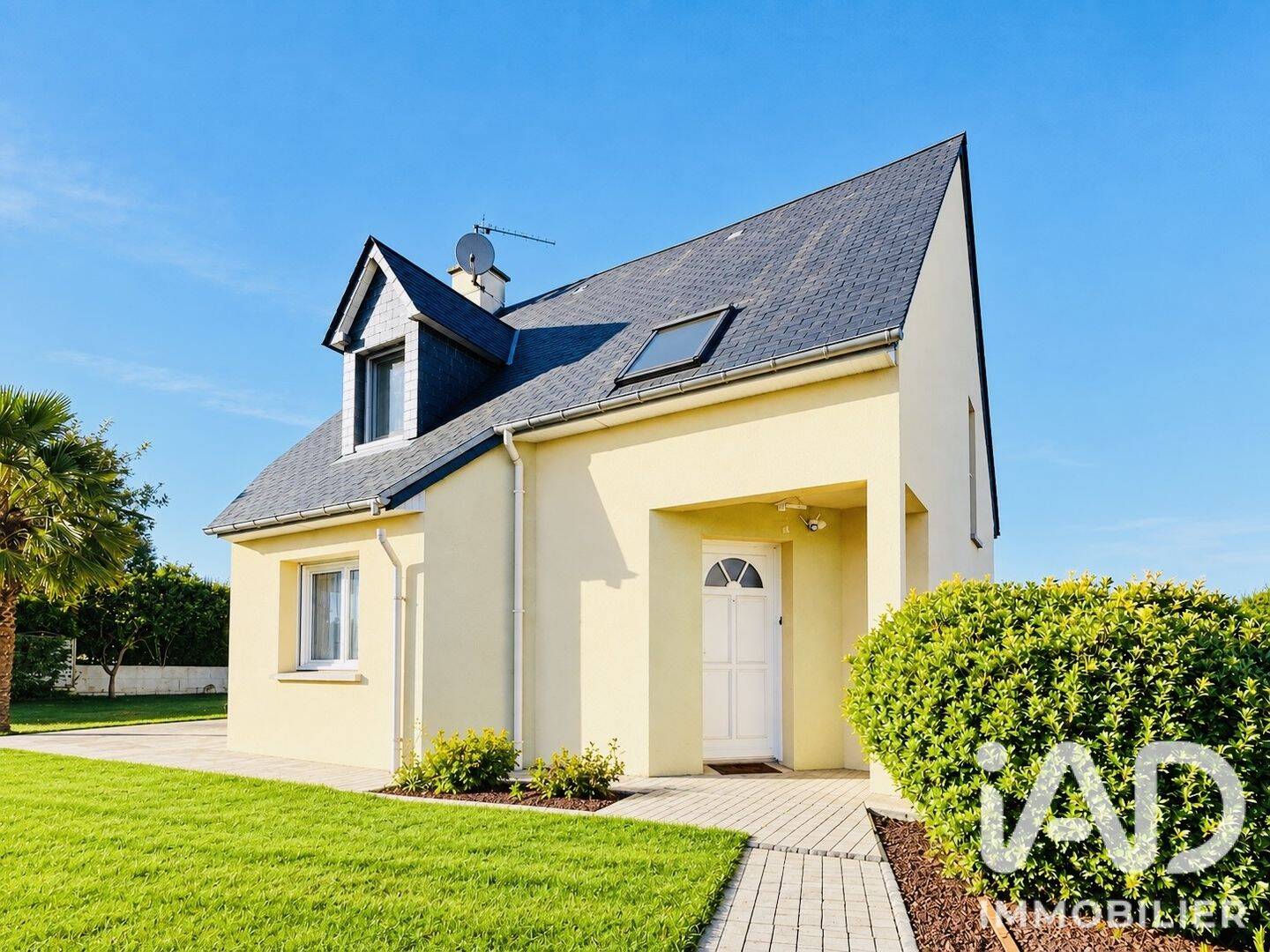 Maison 5 pièces 99 m² · à Saint-Hilaire-du-Harcouët · 99 m² · 225 000 €