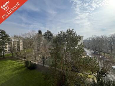 Appartement à vendre 380 000 € 4 pièces 3 chambres 82 m² Dernier étage, Étage 4/4 Rue de Versailles-Monastere Ville d Avray 92410