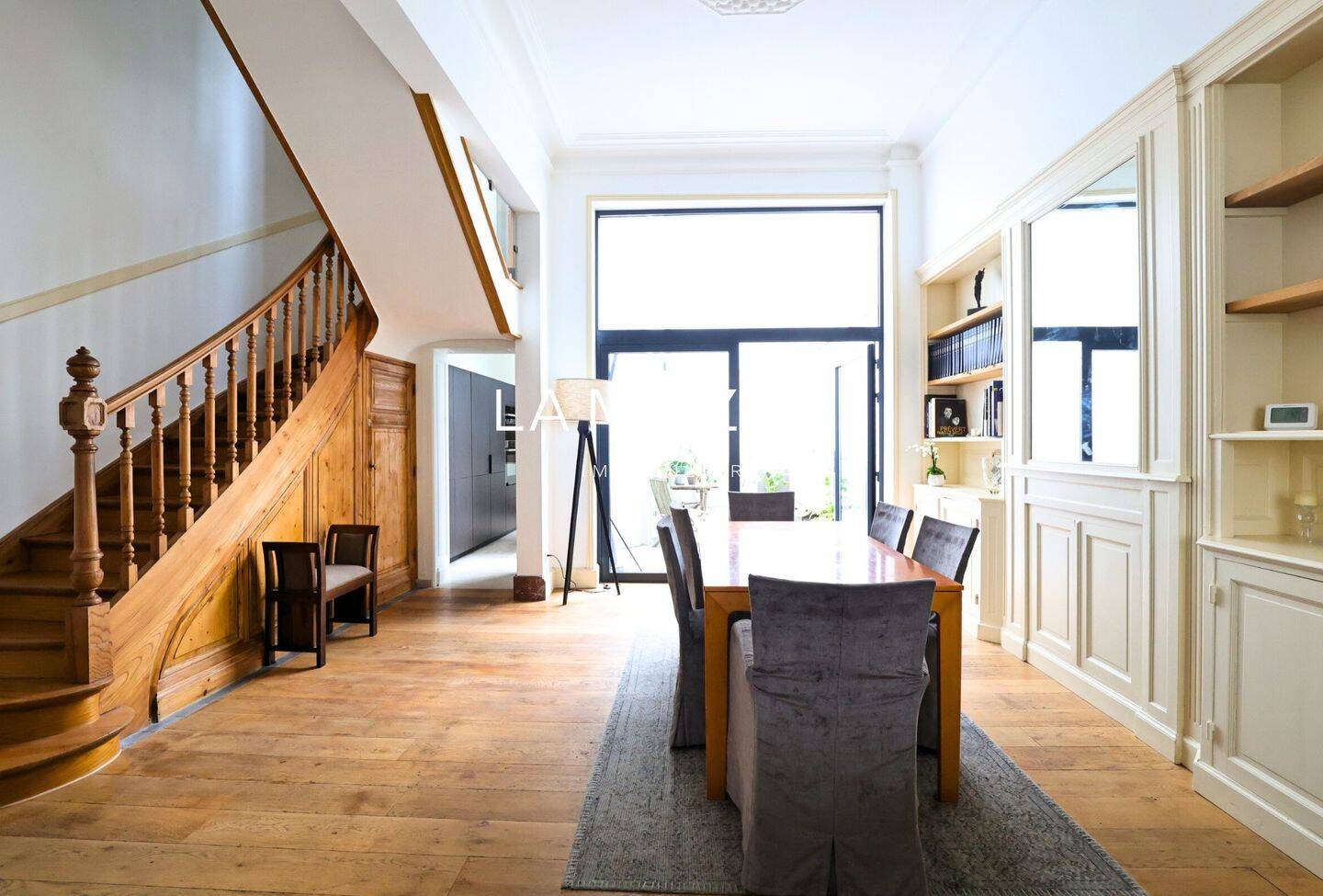 Maison 10 pièces 200 m² · à Lille · 200 m² · 998 000 €