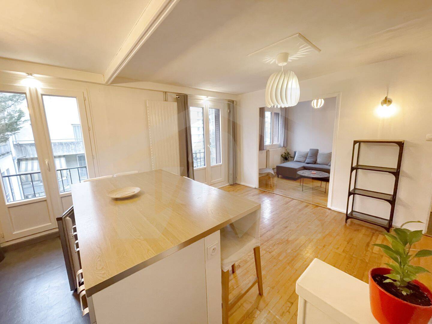 Appartement 2 pièces 50 m² · à Grenoble · 49,8 m² · 682 €