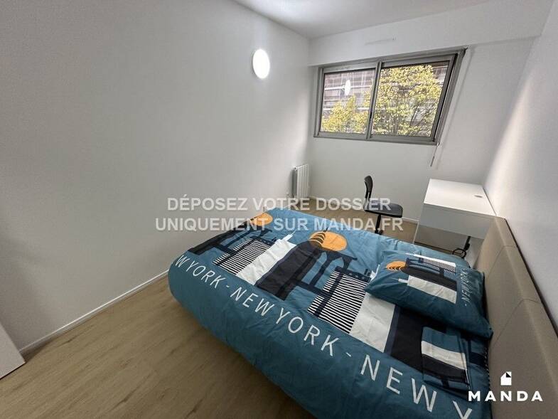 Appartement à louer 556 € 5 pièces 4 chambres 3ème étage Cormiers-Hauts Batons-Champy-Butte Verte Noisy-le-Grand 93160