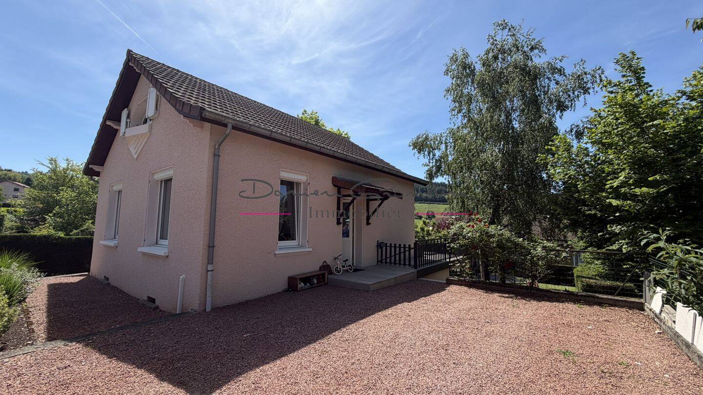 Maison 6 pièces 138 m² · à Amplepuis · 138 m² · 249 000 €