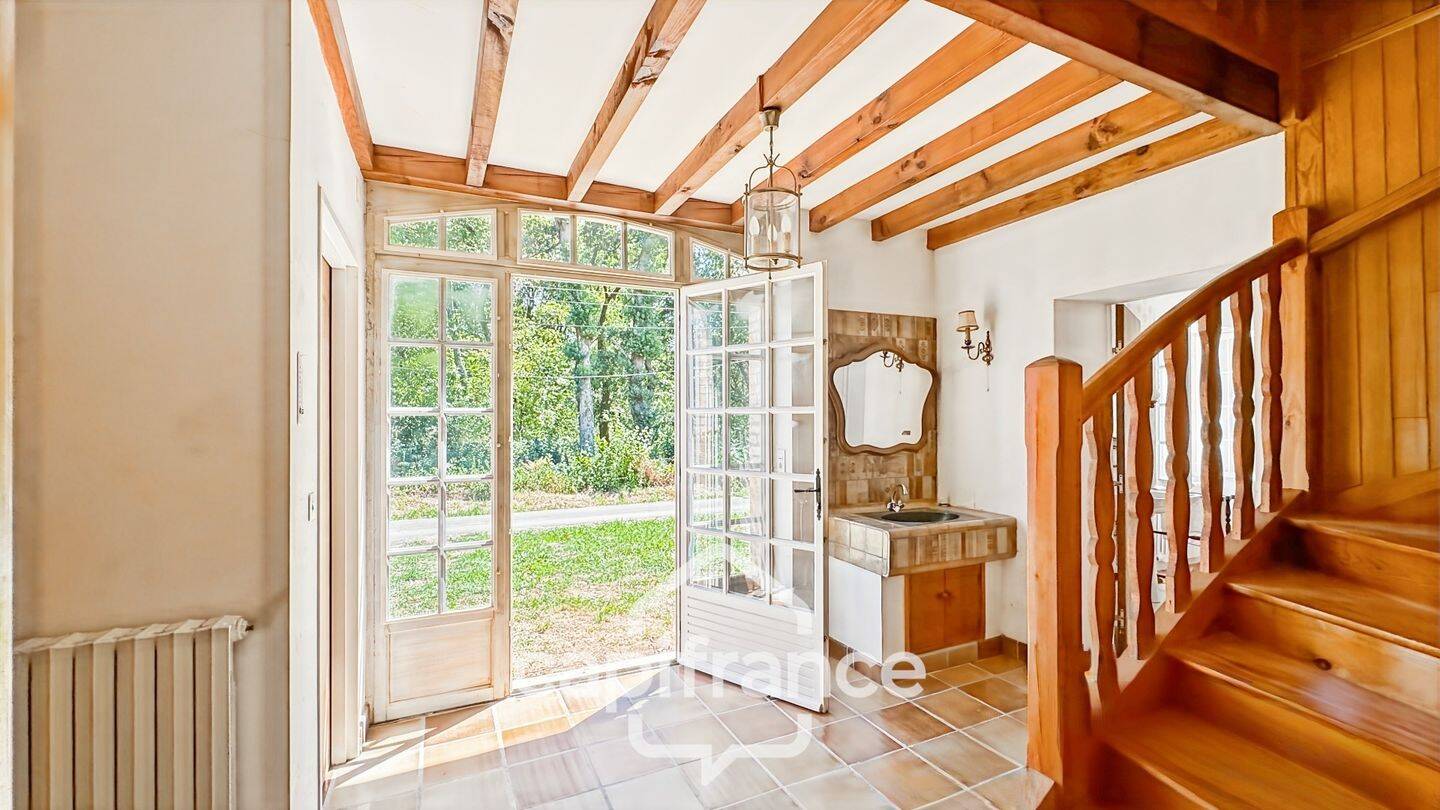 Maison 10 pièces 400 m² · à Saint-Laurent-de-Gosse · 400 m² · 690 000 €