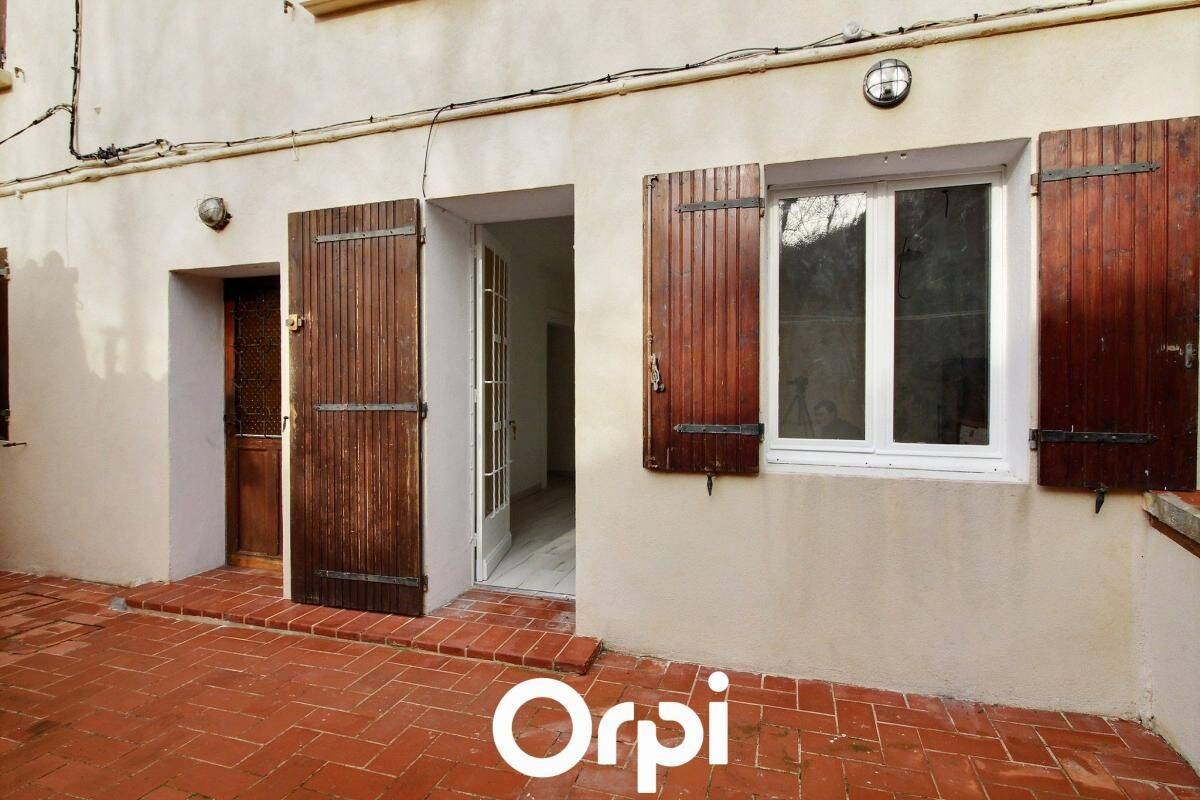 Appartement 2 pièces 42 m² · à Marseille 8ème Arrondissement · 42 m² · 852 €/mois