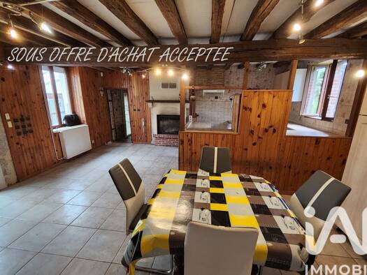 Maison à vendre 165 000 € 5 pièces 4 chambres 163 m² 10 333 m² de terrain Maves 41500