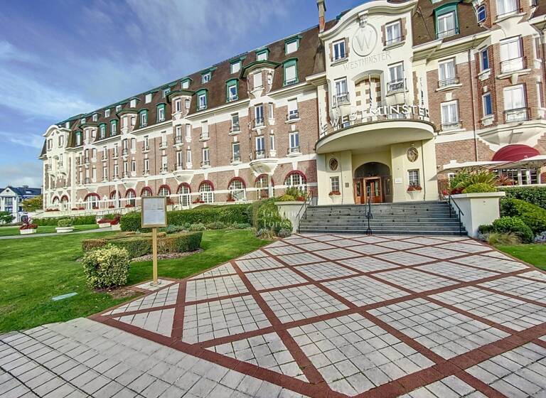 Duplex à vendre 944 000 € 3 pièces 2<br/>chambres 98 m²<br/>superficie 3/5<br/>étage Littoral Le Touquet-Paris-Plage 62520