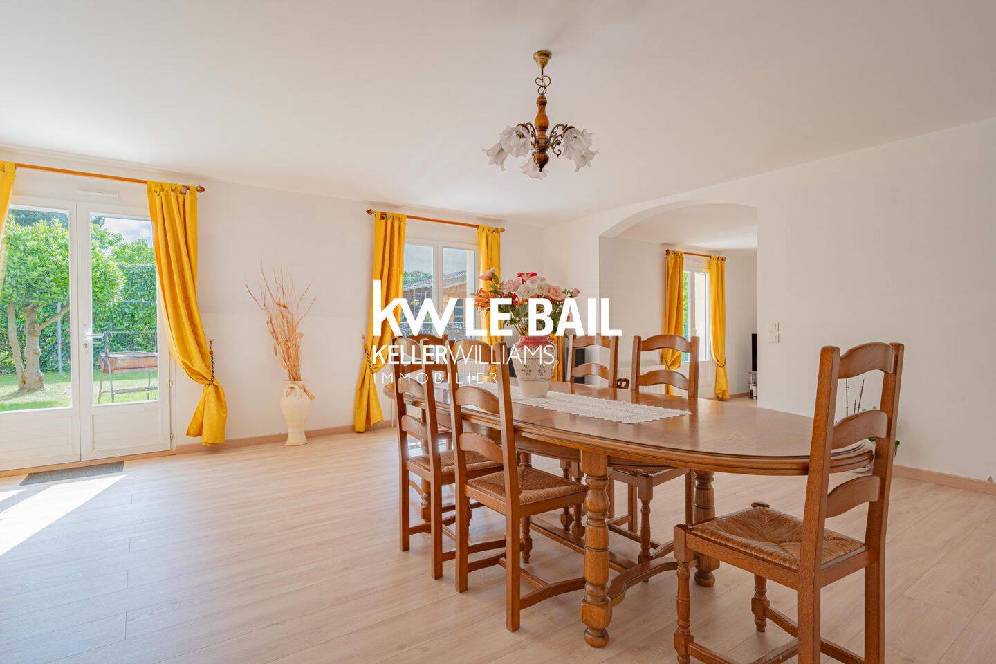 Maison 8 pièces 250 m² · à Pontoise · 250 m² · 690 000 €