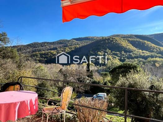 Maison à vendre 265 000 € 5 pièces 4 chambres 129 m² 3 107 m² de terrain Arles-sur-Tech 66150