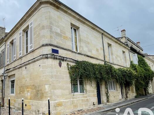 Immeuble à vendre 397 000 € 107 m² Bordeaux Sud Bordeaux 33800