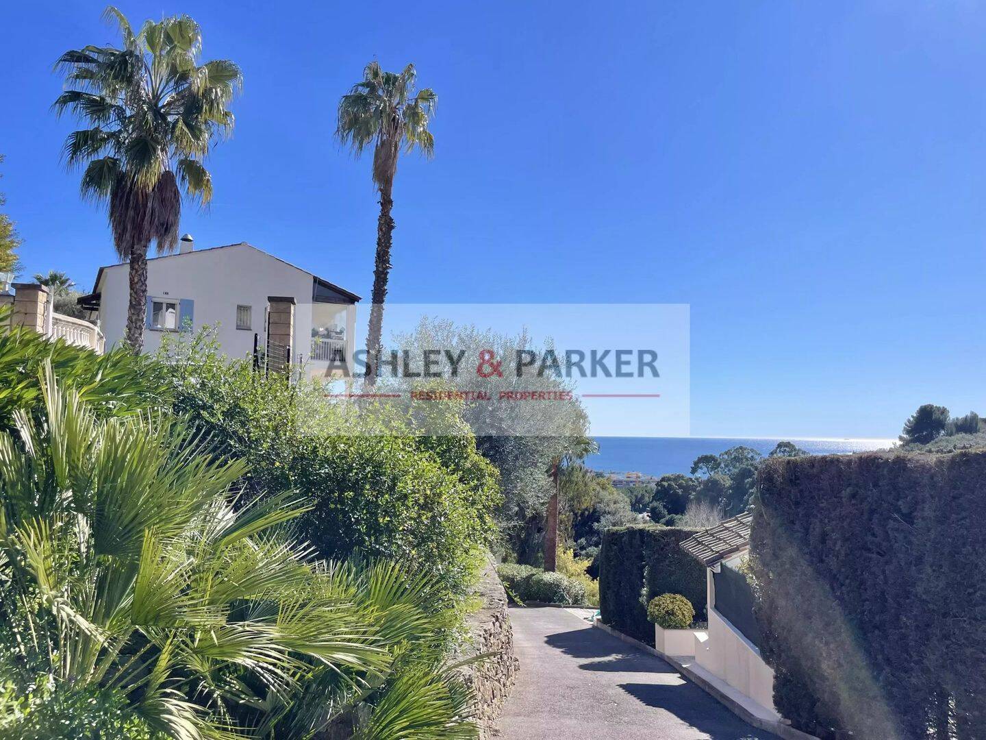 Maison 6 pièces 194 m² · à Vallauris · 194,4 m² · 1 980 000 €