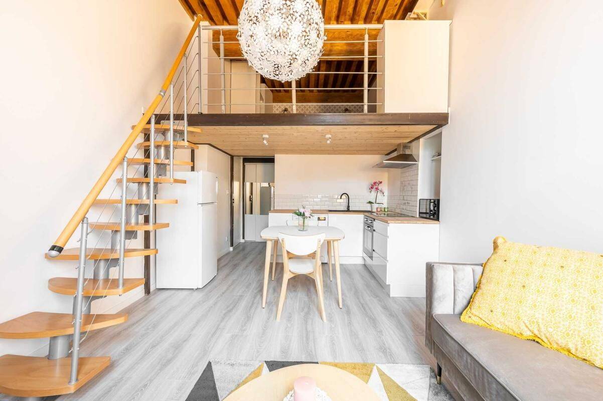 Appartement 1 pièce 32 m² · à Lyon 4ème Arrondissement · 32,4 m² · 756 €