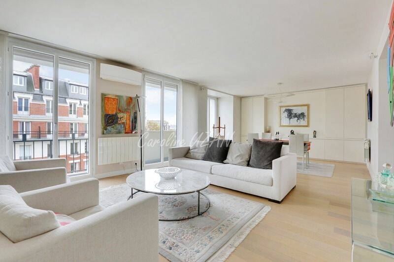Appartement 6 pièces 174 m² · à Paris 16ème Arrondissement · 174 m² · 1 579 000 €