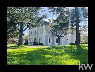 Château à vendre 895 000 € 15 pièces 10 chambres 492 m² 4 846 m² de terrain Versant Sud Rive de Gier 42800