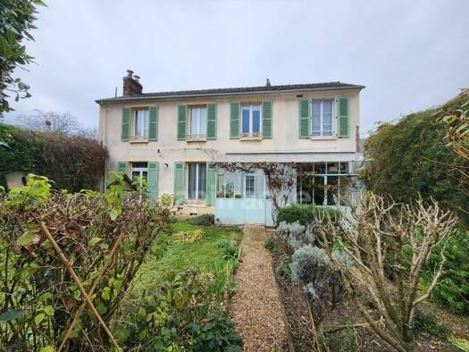 Maison à vendre 283 800 € 4 pièces 3 chambres 86 m² 252 m² de terrain Paris-Ile de France Vernon 27200