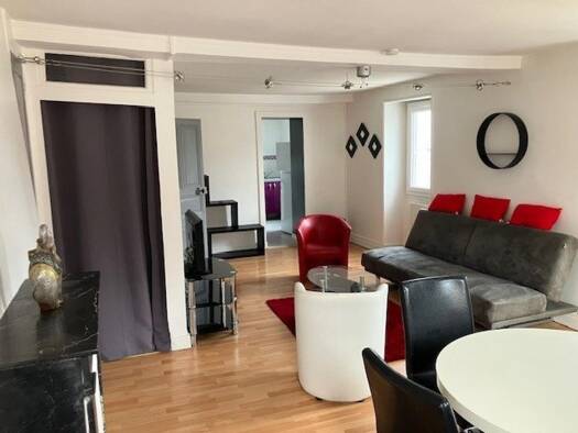 Appartement à vendre 225 320 € 3 pièces 2 chambres 72 m² Étage 4/4 Centre Angers 49100