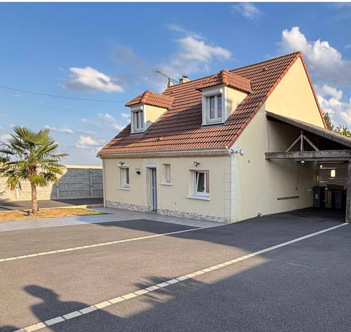 Maison 8 pièces 136 m² · à Andeville · 136 m² · 370 000 €