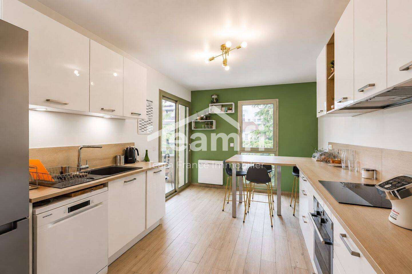 Appartement 6 pièces 137 m² · à Lyon 3ème Arrondissement · 137 m² · 1 990 €/mois