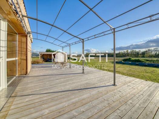 Maison à vendre 286 000 € 4 pièces 3 chambres 119 m² 1 407 m² de terrain Sainte-Même 17770