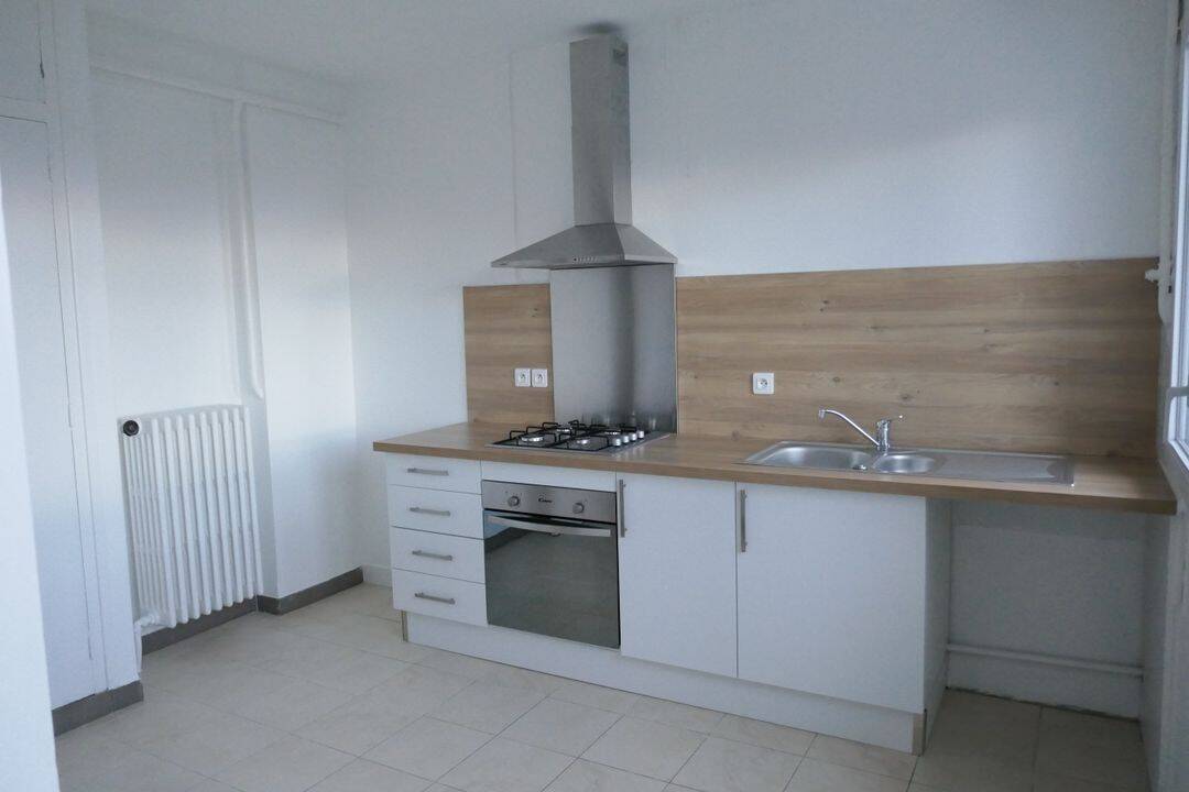 Appartement 4 pièces 85 m² · à Saint-Nazaire · 85 m² · 815 €/mois