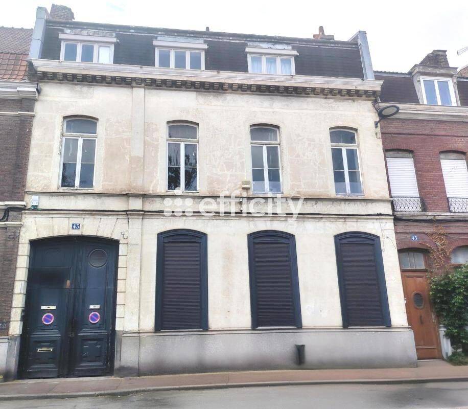 Appartement 7 pièces 165 m² · à Roubaix · 165 m² · 130 000 €