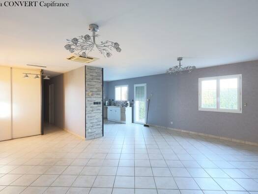 Villa à vendre 267 000 € 6 pièces 4 chambres 104 m² 1 660 m² de terrain Marsonnas 01340