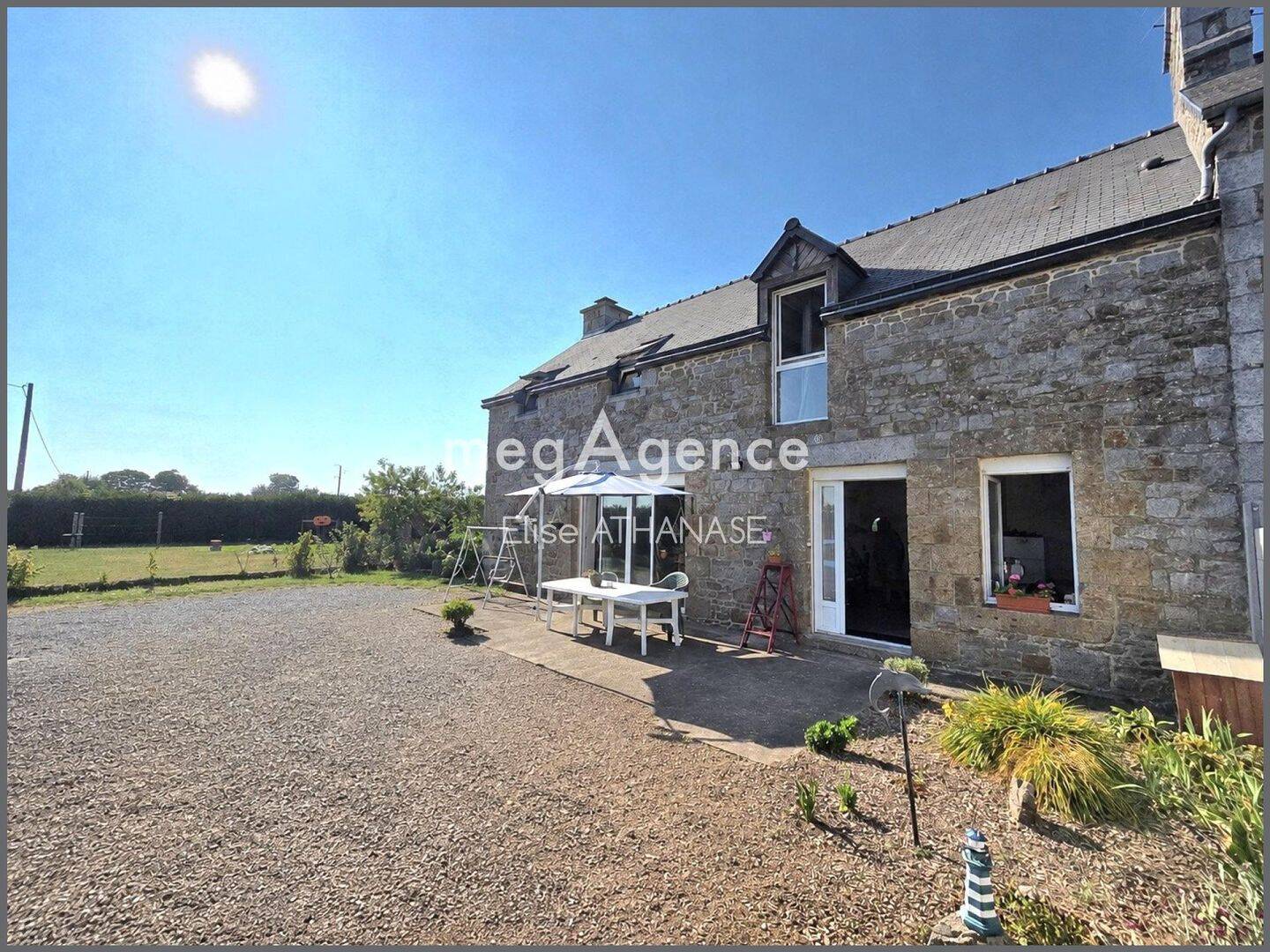 Maison 4 pièces 150 m² · à Les Portes du Coglais · 150 m² · 199 000 €