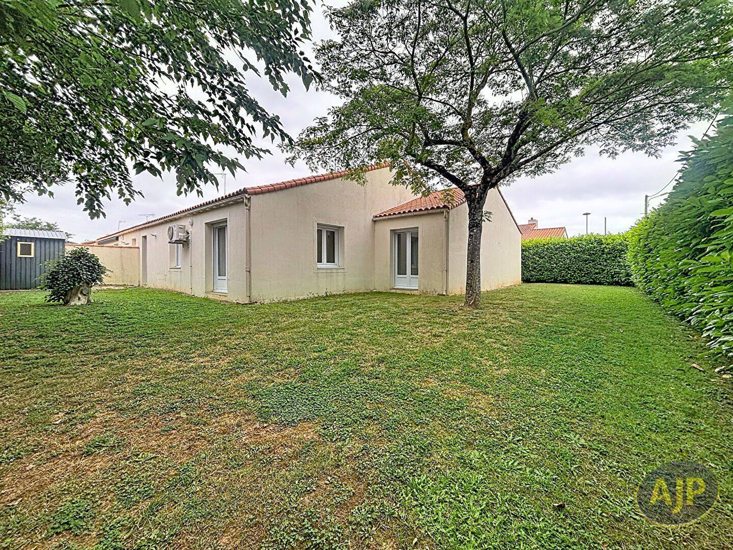 Maison 4 pièces 92 m² · à Luçon · 91,8 m² · 950 €/mois