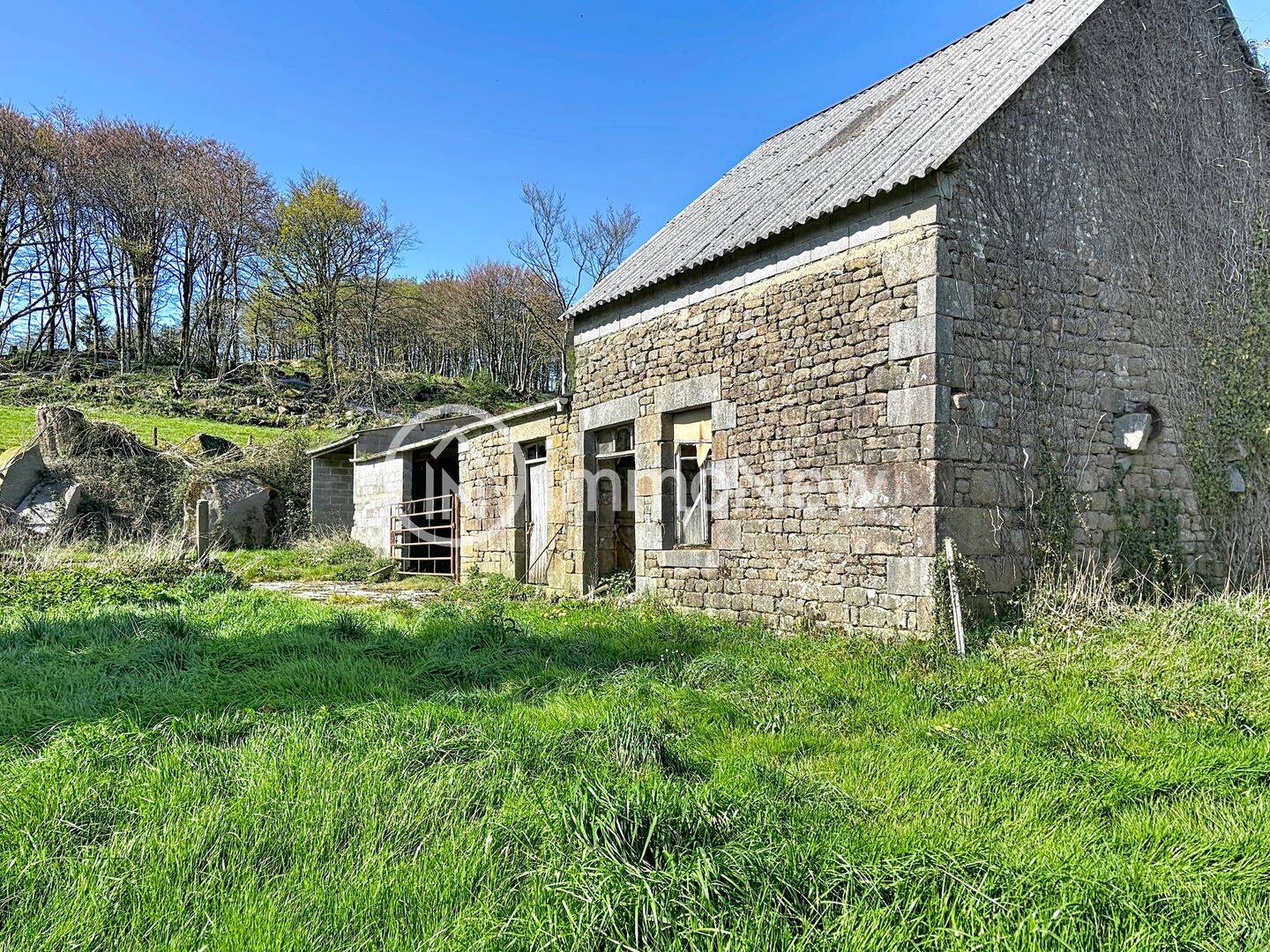 Maison 1 pièce 100 m² · à Beauficel · 100 m² · 23 000 €