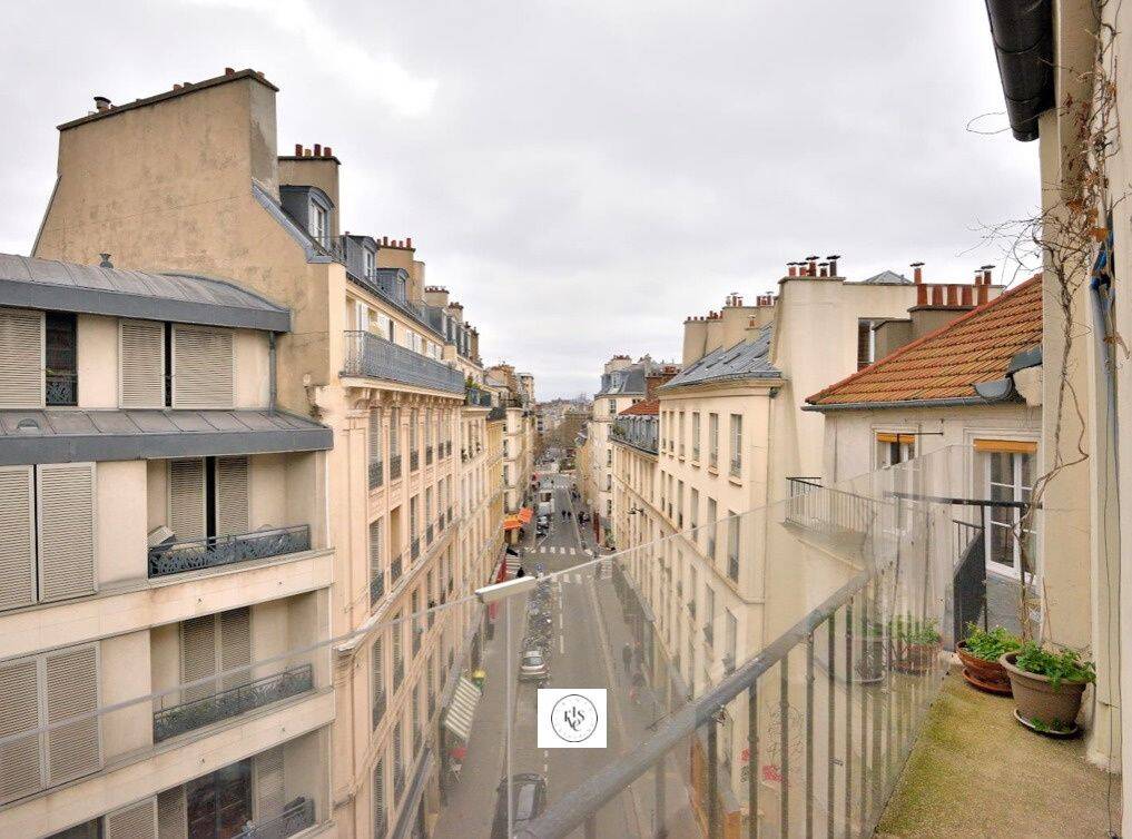 Appartement 4 pièces 76 m² · à Paris 11ème Arrondissement · 76 m² · 2 450 €/mois