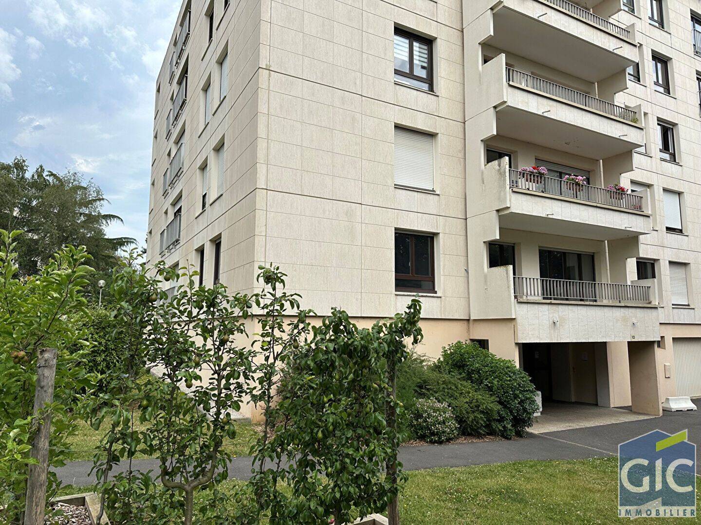 Appartement 5 pièces 91 m² · à Caen · 91 m² · 279 000 €