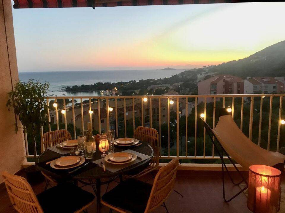 Appartement 1 pièce 35 m² · à Ajaccio · 35 m² · 780 €/mois