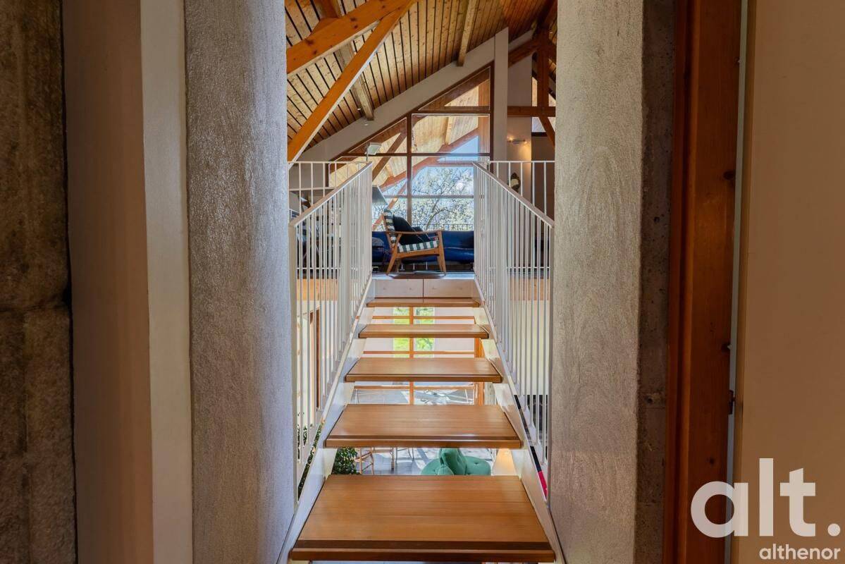 Maison 8 pièces 474 m² · à Chavanod · 474 m² · 1 570 000 €