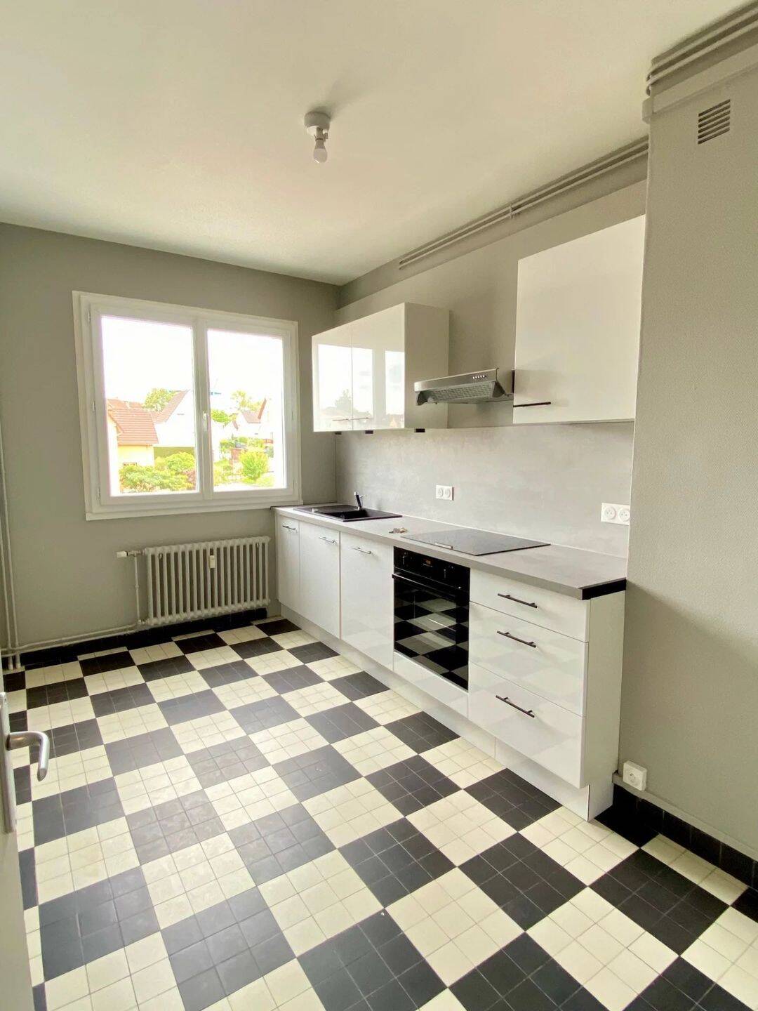 Appartement 2 pièces 64 m² · à Montceau-les-Mines · 64 m² · 629 €/mois