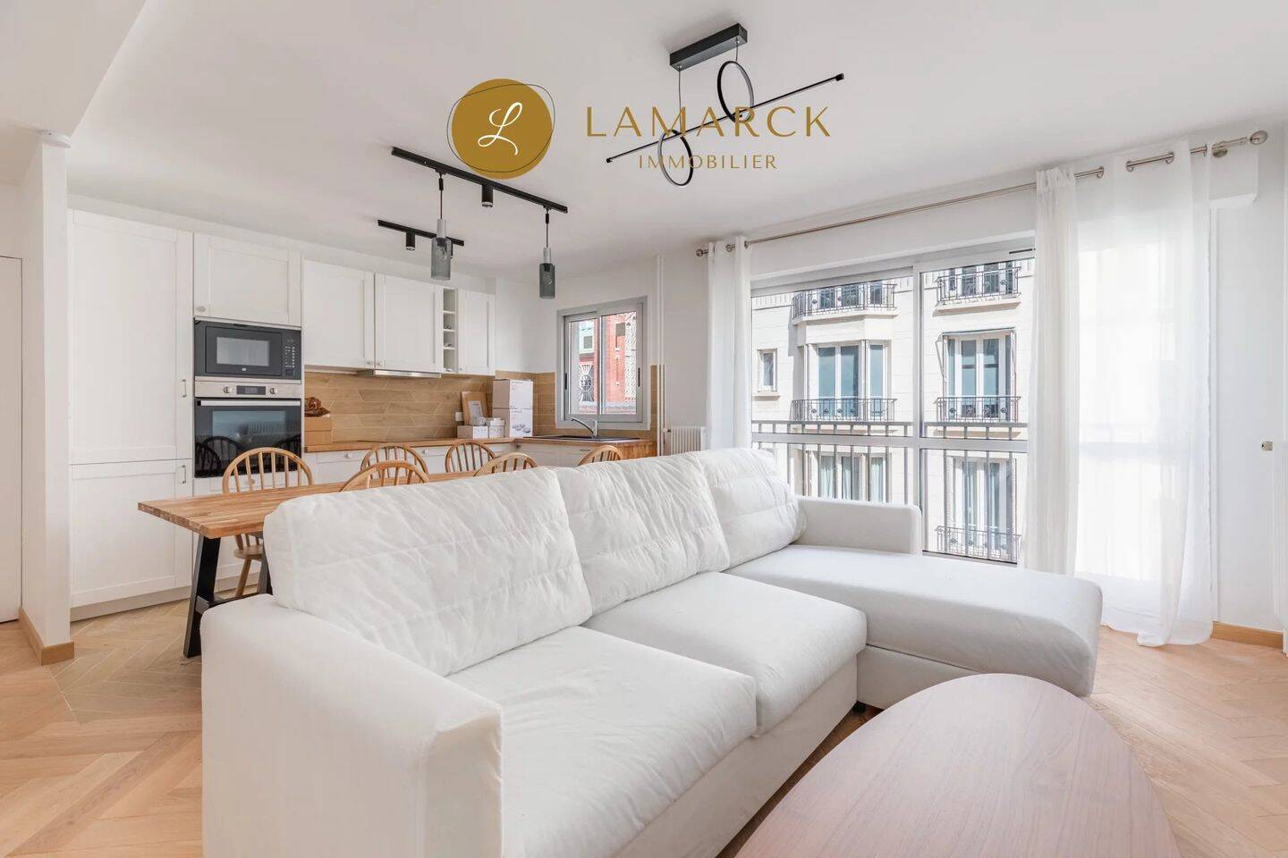 Appartement 3 pièces 64 m² · à Paris 15ème Arrondissement · 64 m² · 2 800 €/mois