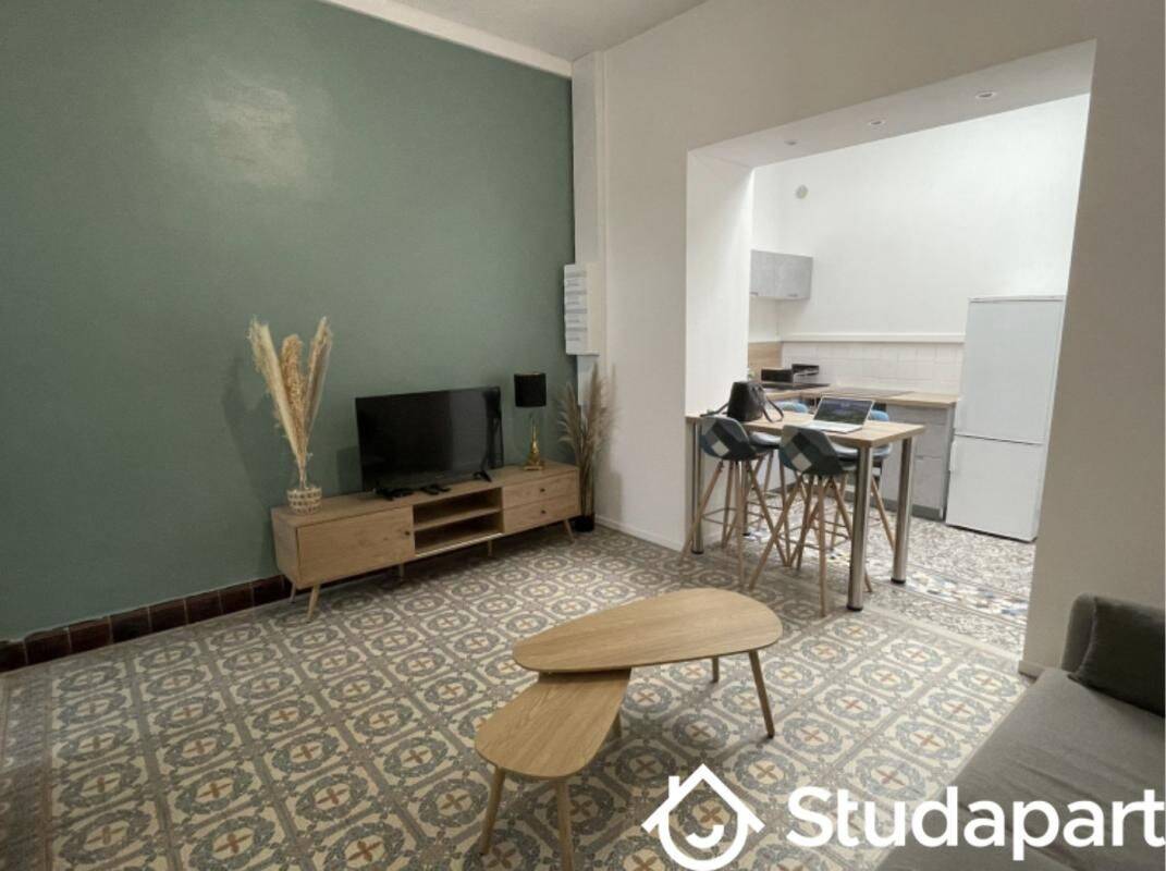 1 pièce 13 m² · à Roubaix · 13 m² · 380 €/mois
