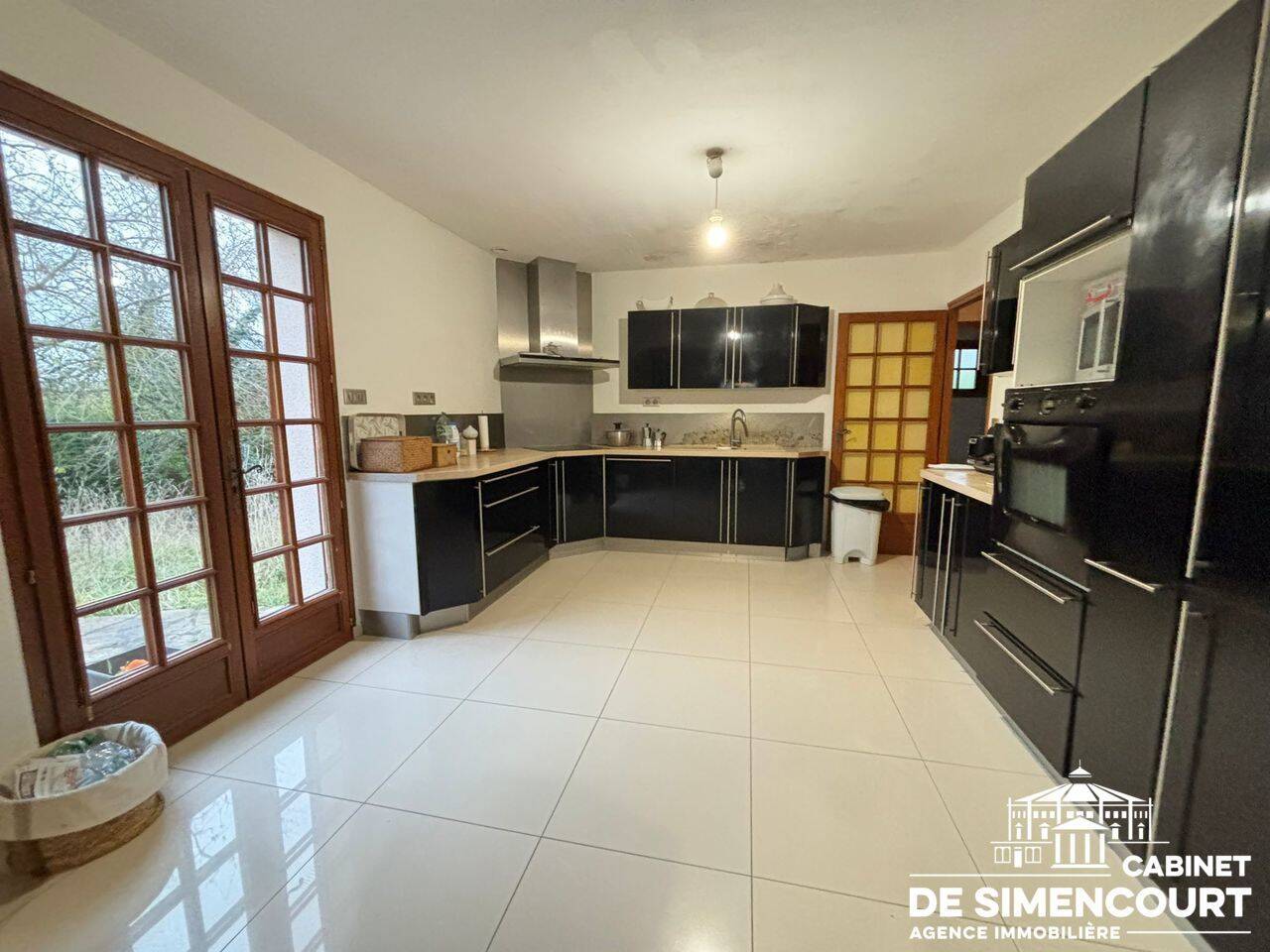 Maison 7 pièces 180 m² · à Dury · 180 m² · 542 000 €