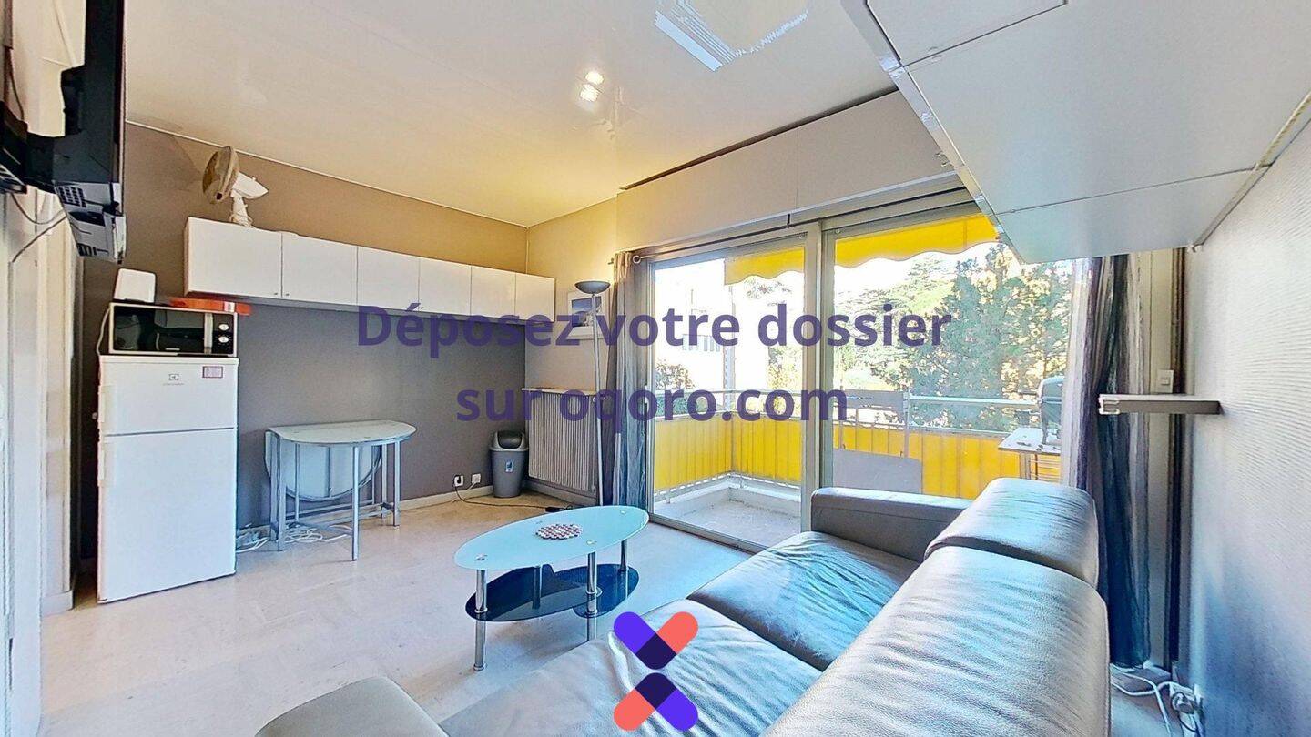 Appartement 1 pièce 19 m² · à Cannes · 19,3 m² · 899 €