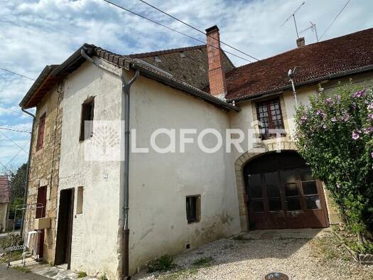 Maison à vendre 88 000 € 3 pièces 2 chambres 90 m² 195 m² de terrain Cousance 39190