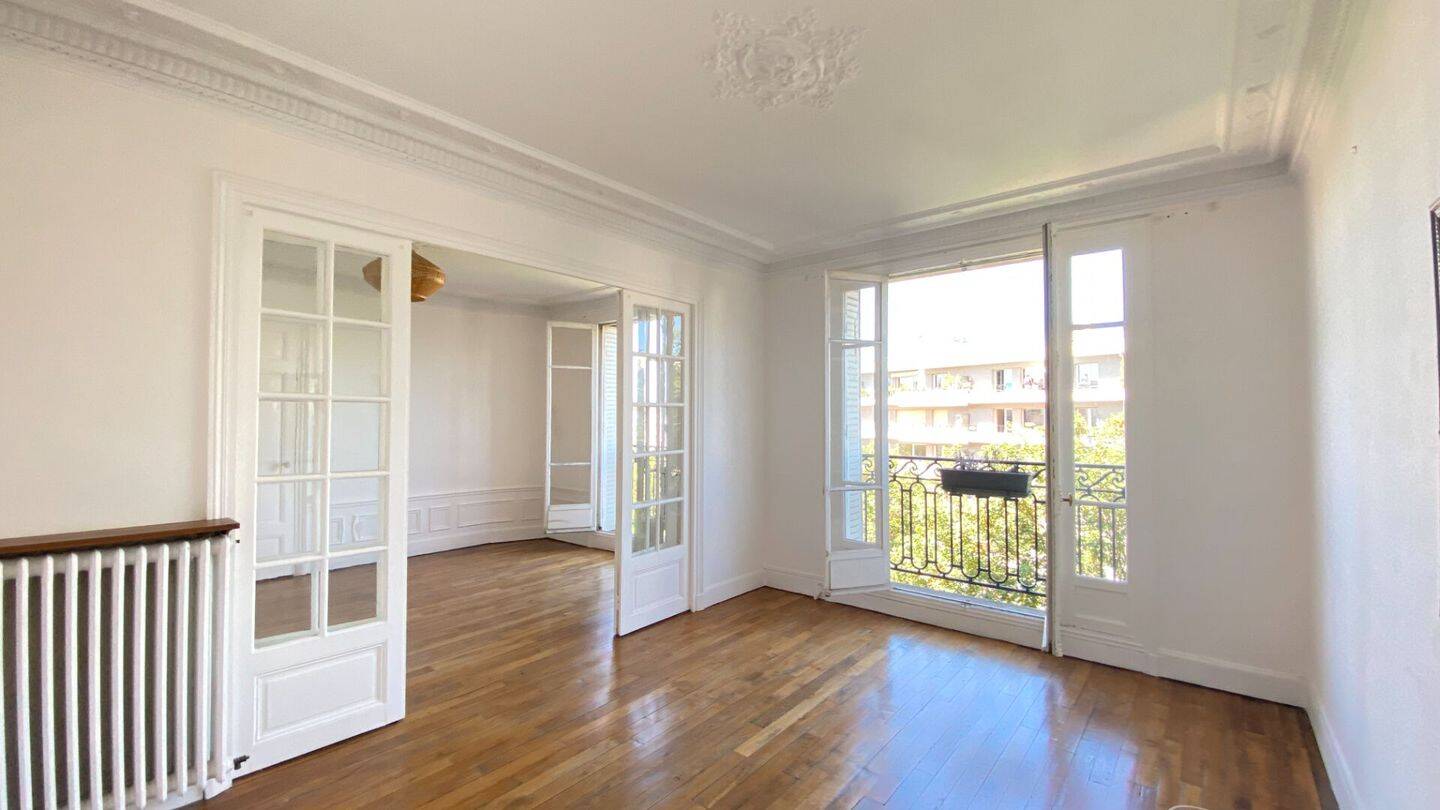 Appartement 3 pièces 64 m² · à Paris 15ème Arrondissement · 64,1 m² · 1 660 €/mois