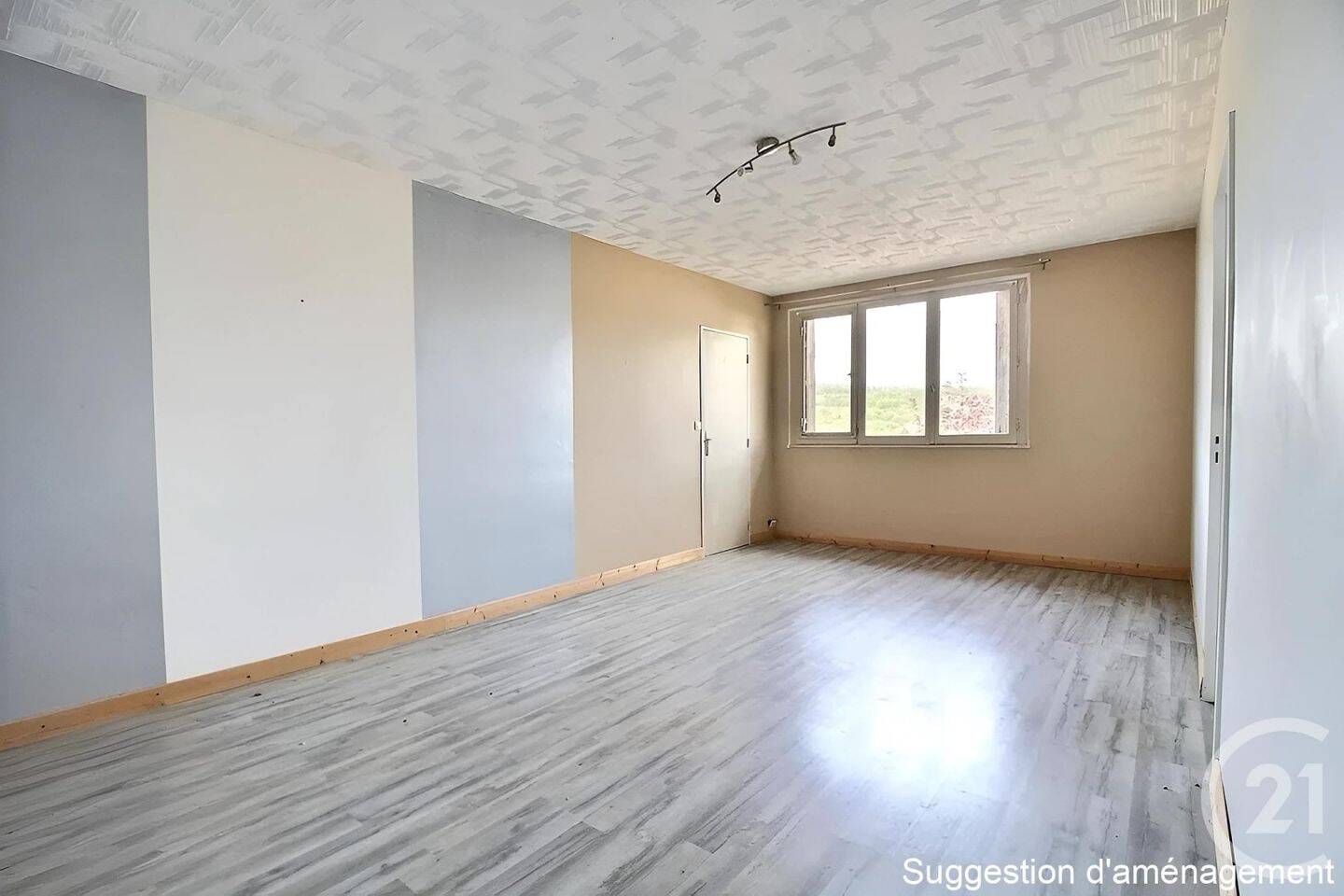 Appartement 3 pièces 63 m² · à Château-Thierry · 62,8 m² · 75 000 €