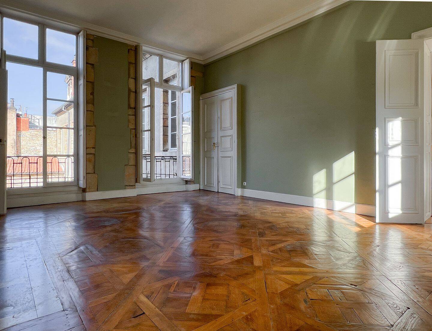 Appartement 5 pièces 170 m² · à Dijon · 170 m² · 475 000 €